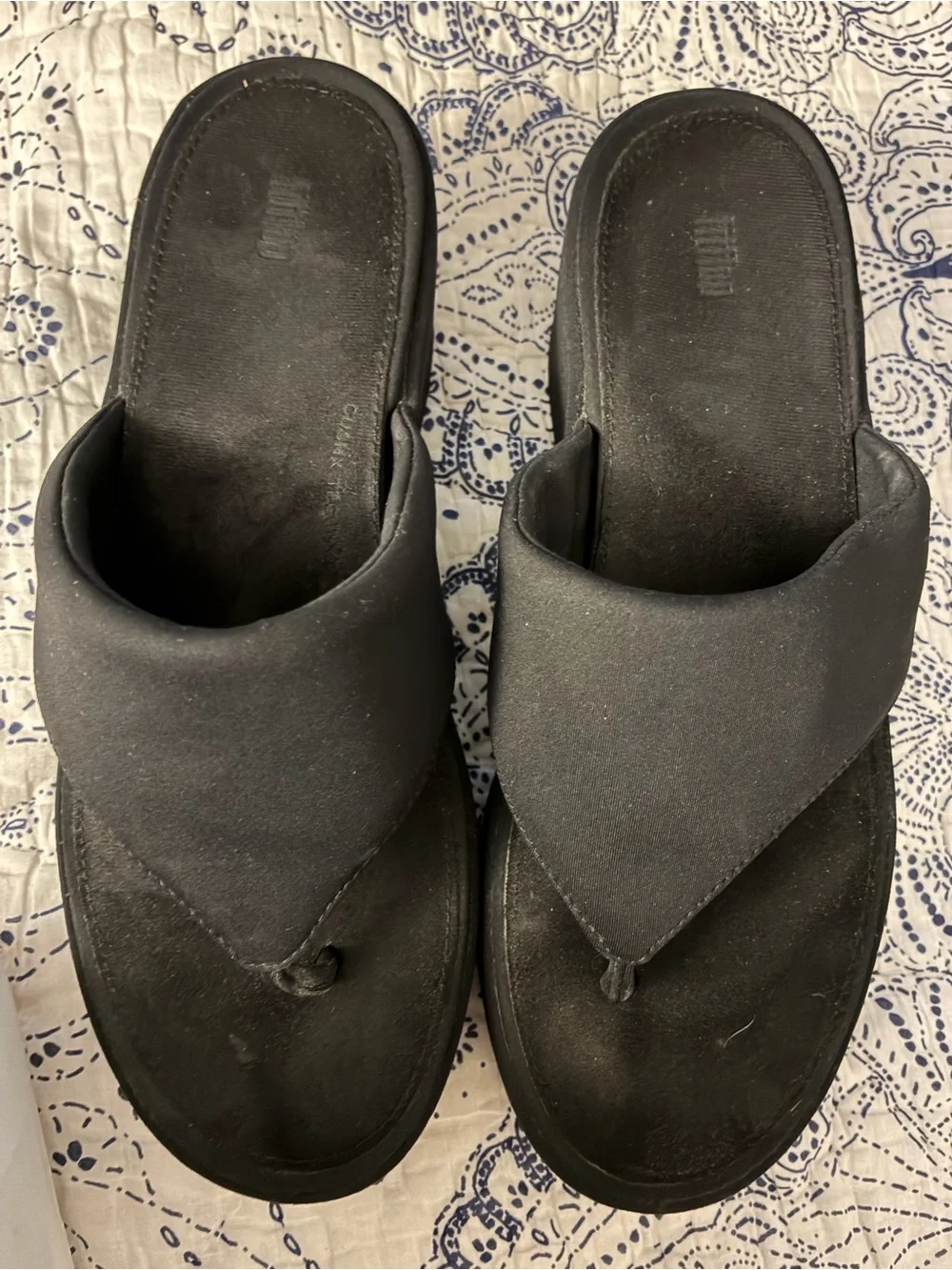 Fitflop Black Platform Slide Sandals - size 8